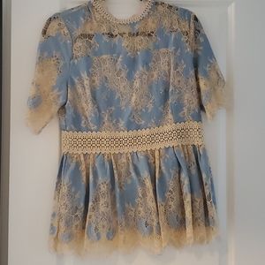 Magnolia boutique lace pepplum large blouse